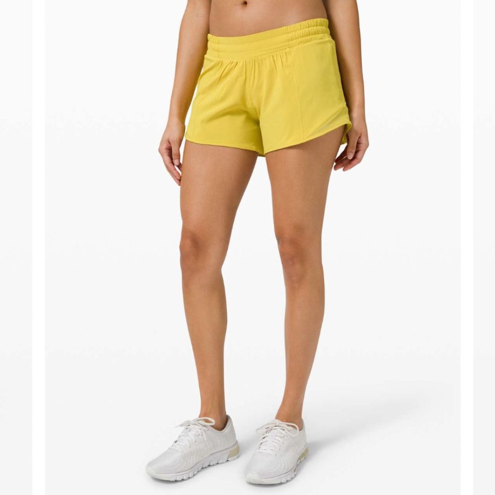 Lululemon Peloton 4" Hotty Hot Short II (Soleill)